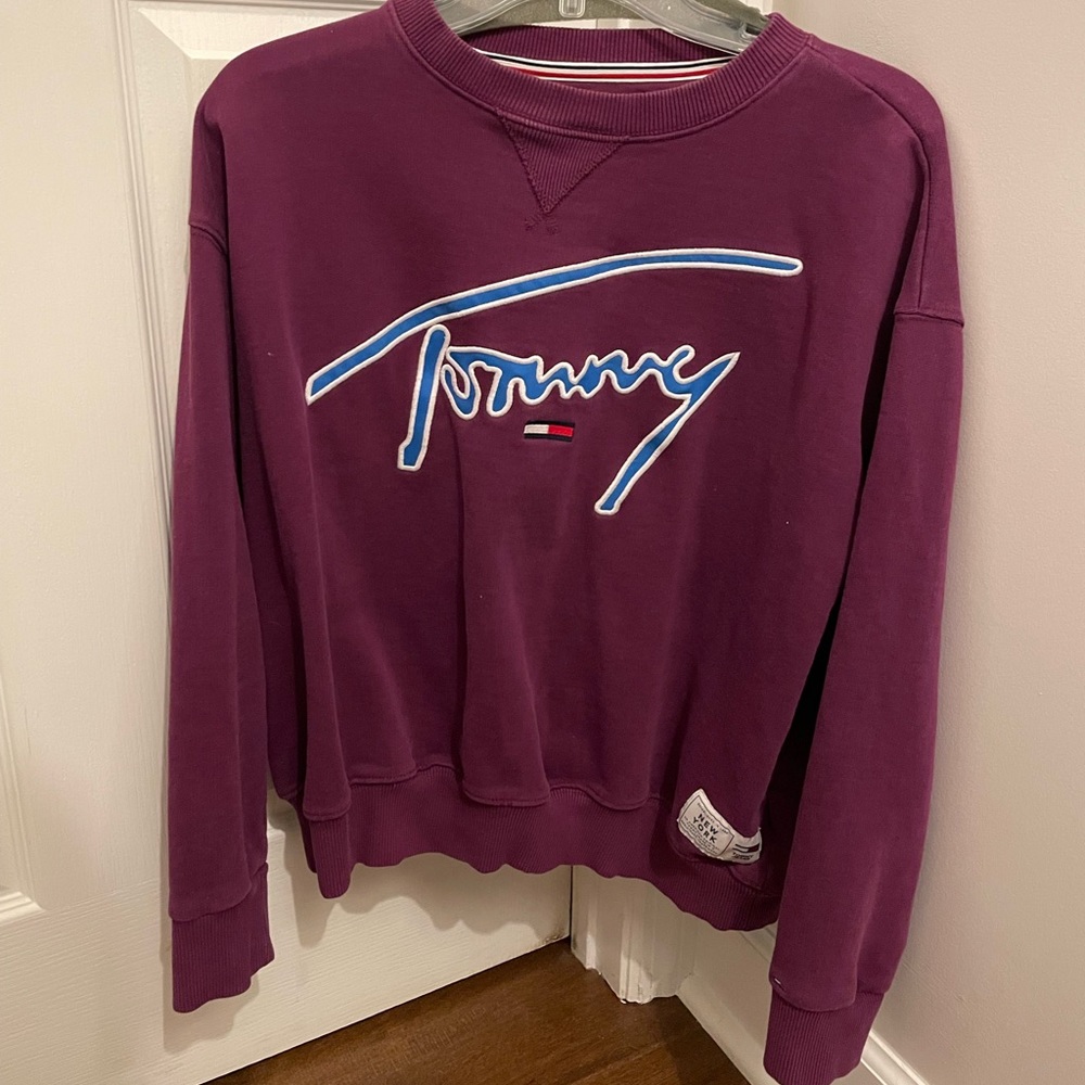 Purple Tommy Hilfiger Medium sized pullover sweatshirt